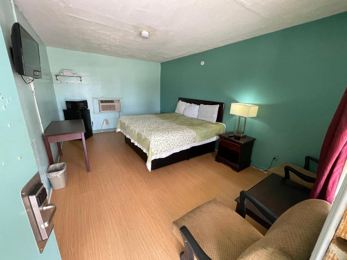 Lamplighter Inn Childersburg Eksteriør billede